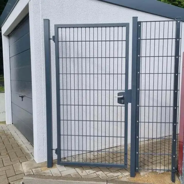 Elegante und sichere Metall-Gartentore